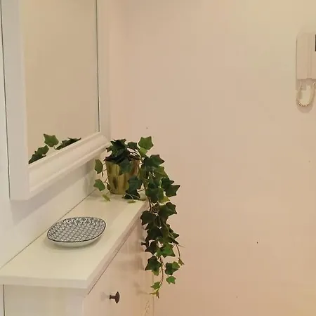 Julia Apartment *